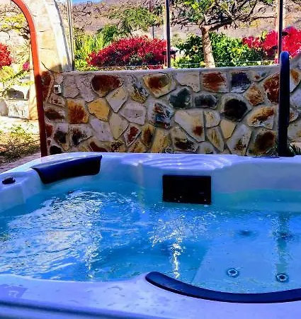 Casa Holmston, Duplex With Hot Tub In Anfi Tauro Topaz Mogan