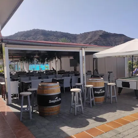 Casa Holmston, Duplex With Hot Tub In Anfi Tauro Topaz *